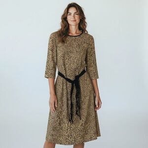 #009 - cheetah dress vintage